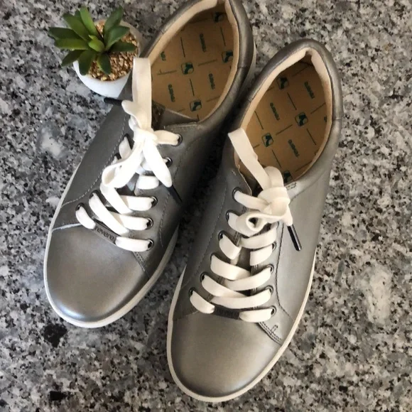 NewREVERE Limoges LEATHER LACE-UP Shoes Slate Peacock NWOB - Picture 3 of 10